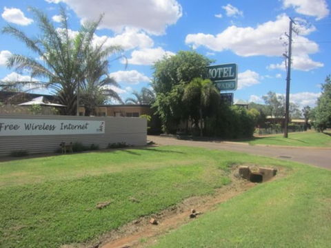 Eldorado Motor Inn - QLD Tourism 2