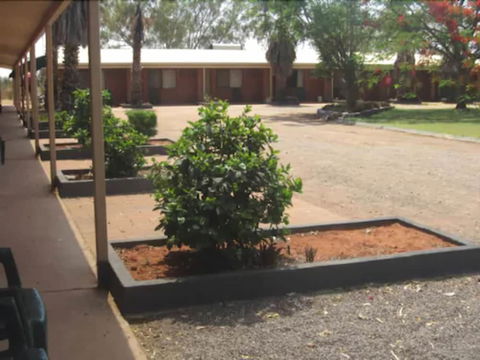 Eldorado Motor Inn - QLD Tourism 1