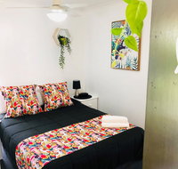 Maroochy River Resort Bungalows - QLD Tourism