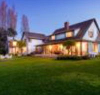Sienna Estate Lodge  Winery - Queensland Tourism