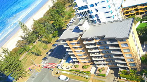 Wyuna Beachfront Holiday Apartments - Queensland Tourism 0