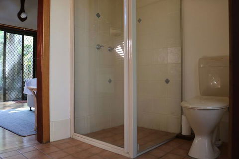 A Beach House At Byron - QLD Tourism 3