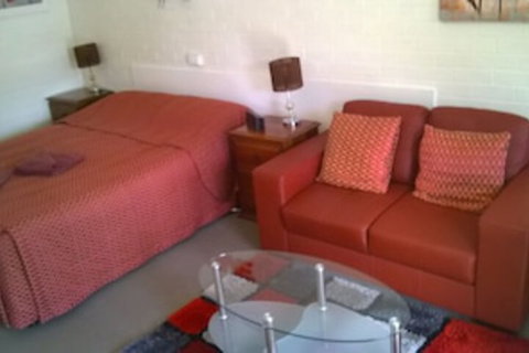 Colonial Inn Tamworth - QLD Tourism 0