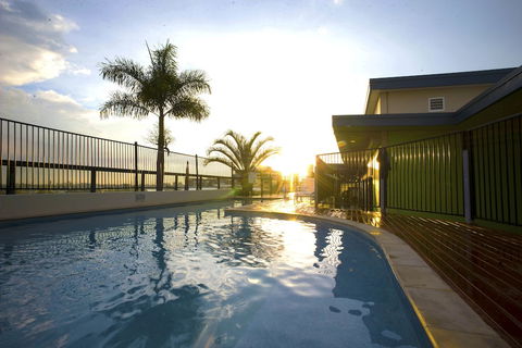 Brisbane City YHA - Hostel - Queensland Tourism 1