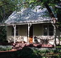 Elm Wood Cottages - QLD Tourism