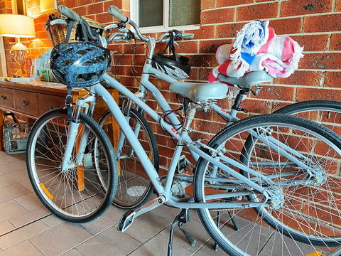 Bay Breeze Boutique Accommodation - Queensland Tourism 5