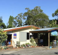 Lake Eacham Tourist Park  Self Contained Cabins - Queensland Tourism