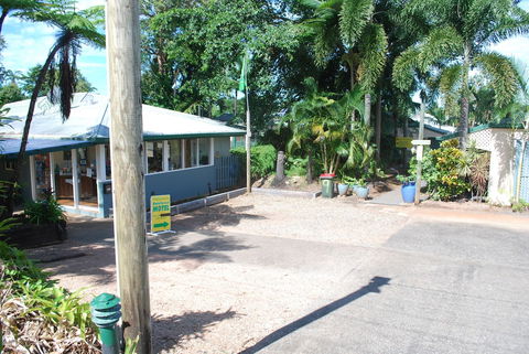 Rainforest Motel - Queensland Tourism 0