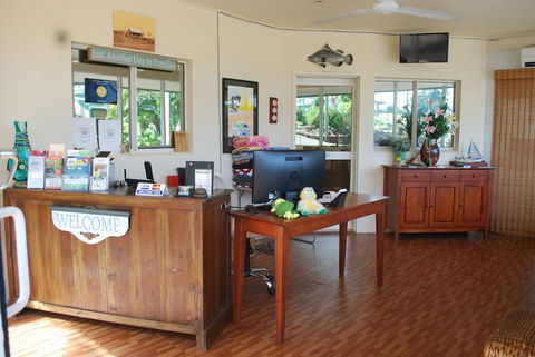 Rainforest Motel - Queensland Tourism 2