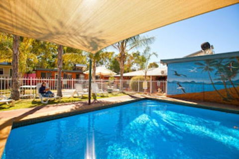 Alice Lodge Backpackers - Queensland Tourism 0