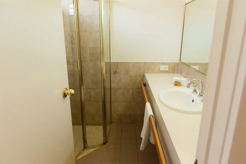Ballarat Colonial Motor Inn & Apartments - Queensland Tourism 6