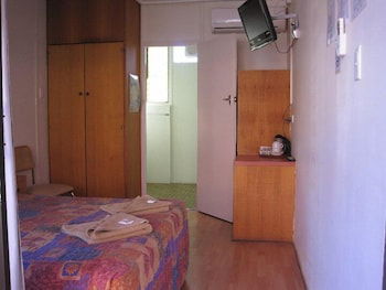 Desert Rose Inn Alice Springs - Queensland Tourism 5