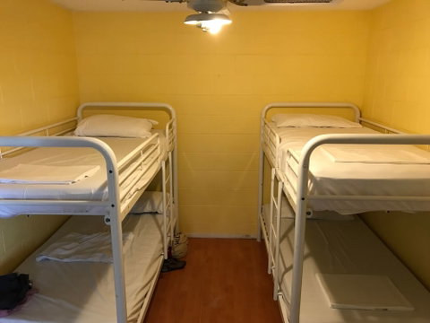 Caloundra Backpackers - Hostel - Queensland Tourism 5