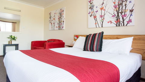 Aalbany Motel - Queensland Tourism 4