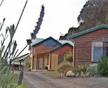 Eastern Reef Cottages - QLD Tourism 4