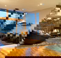 Kudos Villas and Retreats - Queensland Tourism