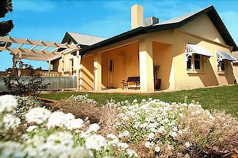Magnolia Cottage Mildura - QLD Tourism 0