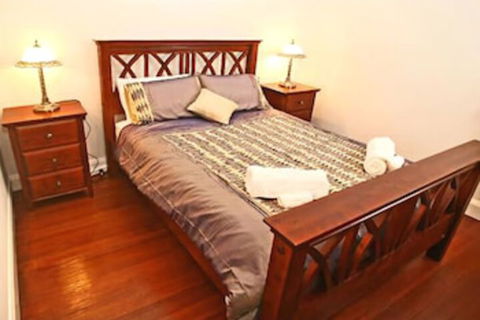 Magnolia Cottage Mildura - QLD Tourism 4