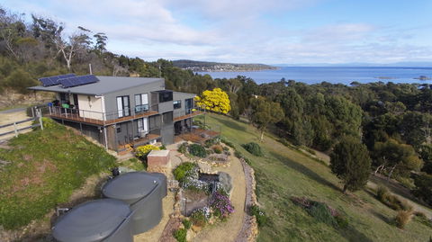 Storm Bay B&B - Queensland Tourism 4