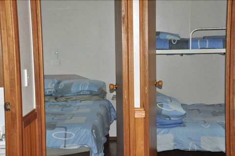 Western KI Caravan Park - QLD Tourism 6