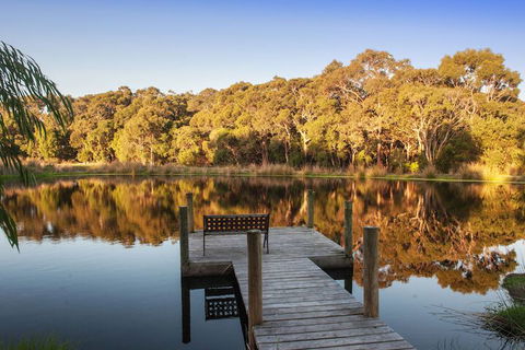Acacia Chalets - Queensland Tourism 7