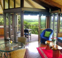 Mt Quincan Crater Retreat - Queensland Tourism