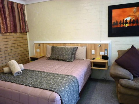 Winchester Motel - QLD Tourism 3