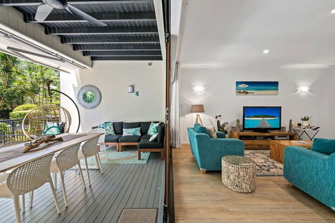 Papillon Coolum - Queensland Tourism 4