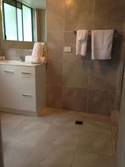 Chez Noosa Resort Motel - Queensland Tourism 6