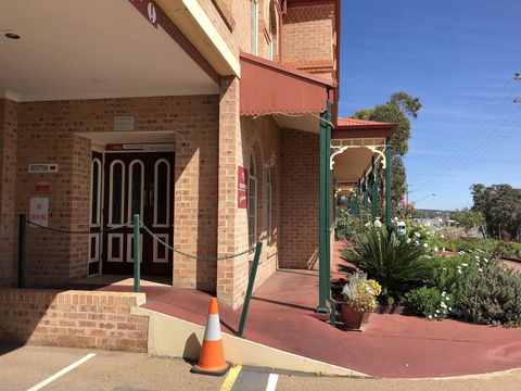 Heritage Motor Inn Goulburn - QLD Tourism 2