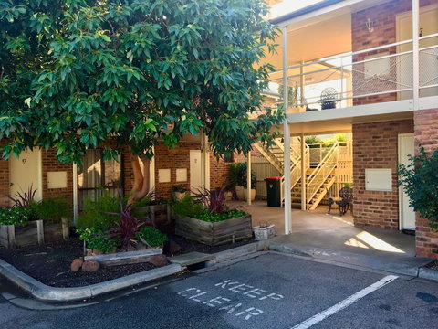 Paddle Wheel Motel - Queensland Tourism 0