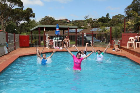 Warrnambool Motel And Holiday Park - QLD Tourism 2