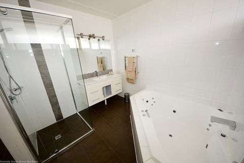Riverside Ocean Grove - QLD Tourism 5