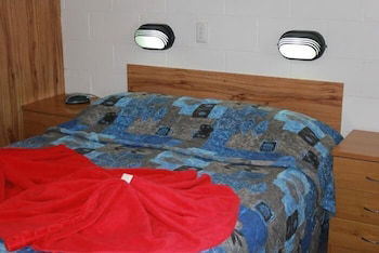 Peak Hill Golden Peak Budget Motel - Queensland Tourism 6