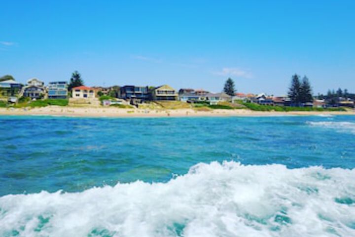Blue Bay NSW QLD Tourism