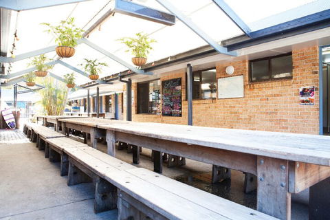 Backpackers Holiday Village - Queensland Tourism 4