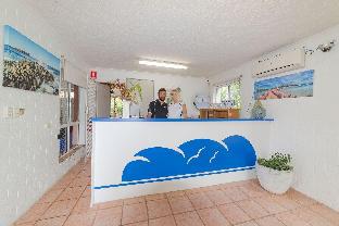 Blue Water Motel - Queensland Tourism 3