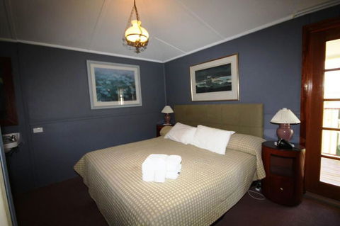 Bourke Riverside Motel - QLD Tourism 2