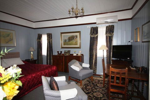 Bourke Riverside Motel - QLD Tourism 3