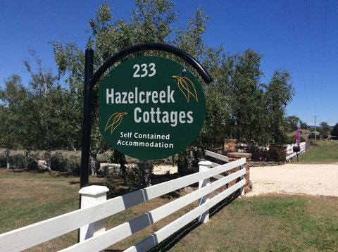 Hazelcreek Cottages - QLD Tourism 0