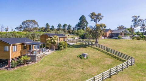 Hazelcreek Cottages - QLD Tourism 1