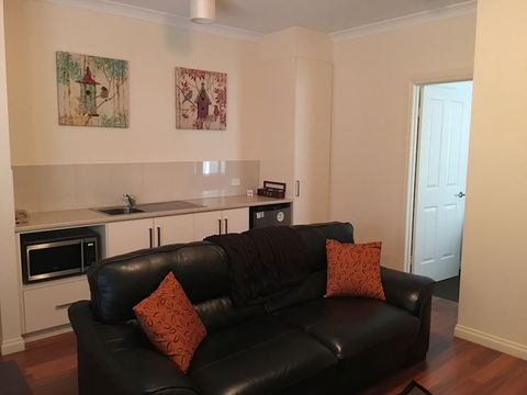 Hahndorf Oak Tree Cottages - Queensland Tourism 0