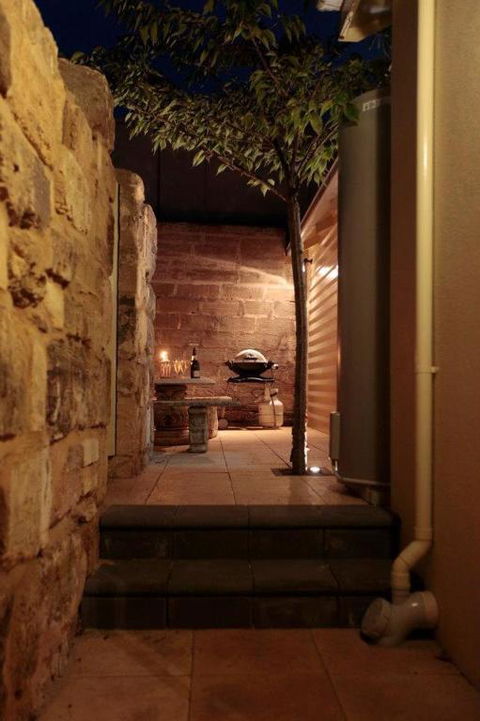 Apartment 35 - QLD Tourism 3