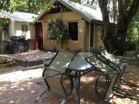 Birch House Koroit - QLD Tourism 4