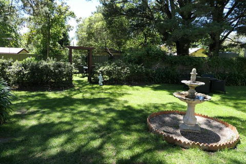 Norwood Mountain Lodge - QLD Tourism 6