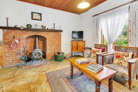 Blackwood Park Cottages - Queensland Tourism 6