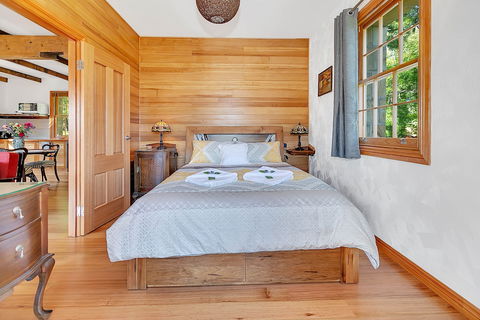 Blackwood Park Cottages - Queensland Tourism 5
