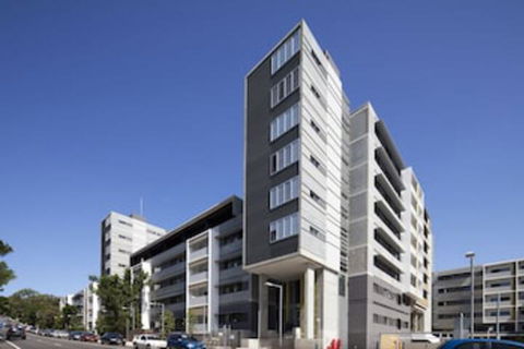 Unsw Village - QLD Tourism 0