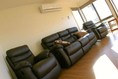 Bay Of Islands Apartments - QLD Tourism 2