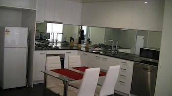 Essendon Apartments - Queensland Tourism 6